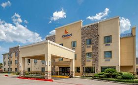 Comfort Suites Baytown 3*